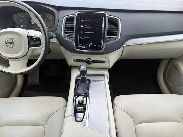 2021 Volvo XC90 T5 Momentum 7 Passenger