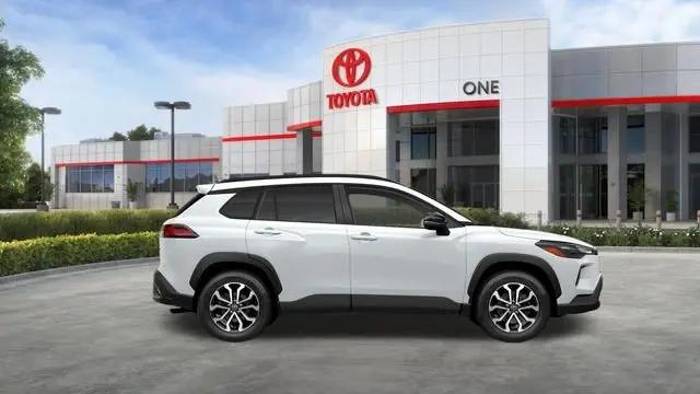 2026 Toyota Corolla Cross Hybrid SE