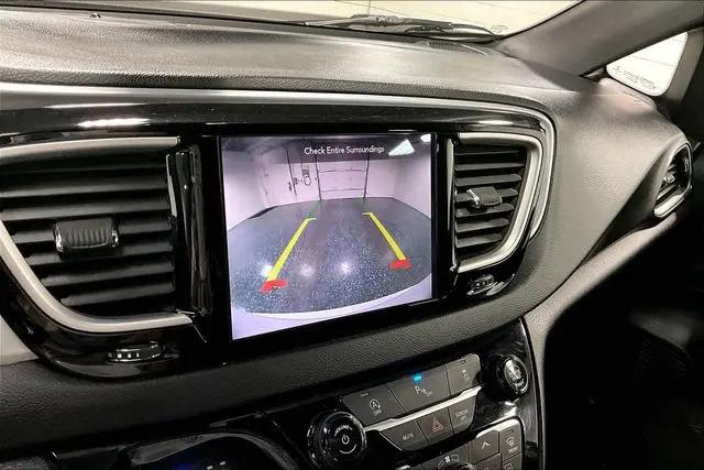 2020 Chrysler Pacifica Touring