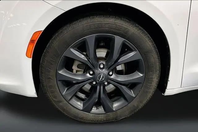 2020 Chrysler Pacifica Touring
