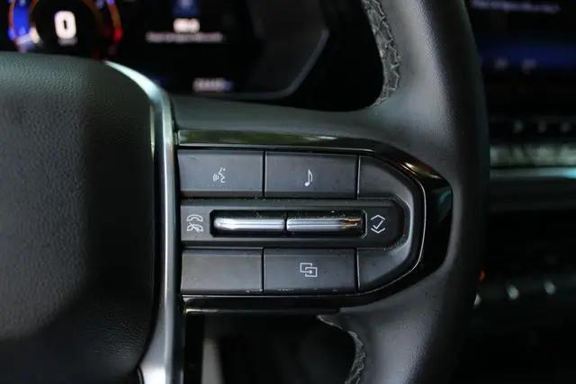 2024 Chevrolet Colorado 4WD LT
