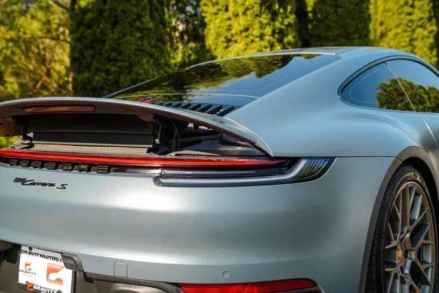 2020 Porsche 911 Carrera 4S