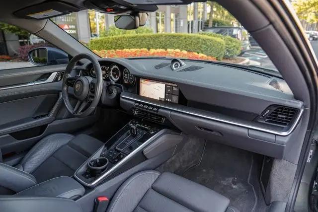 2020 Porsche 911 Carrera 4S