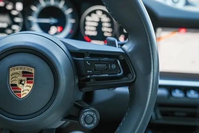 2020 Porsche 911 Carrera 4S