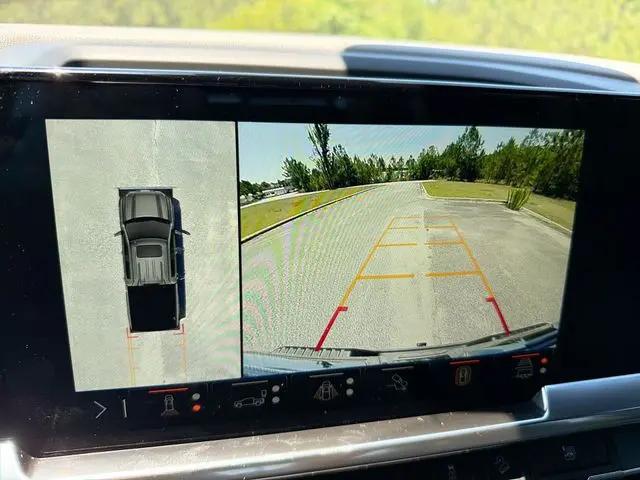 2024 GMC Sierra 1500 4WD Crew Cab Short Box SLT
