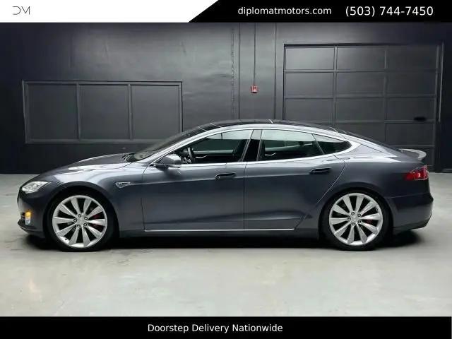 2015 Tesla Model S 85D