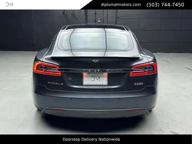 2015 Tesla Model S 85D