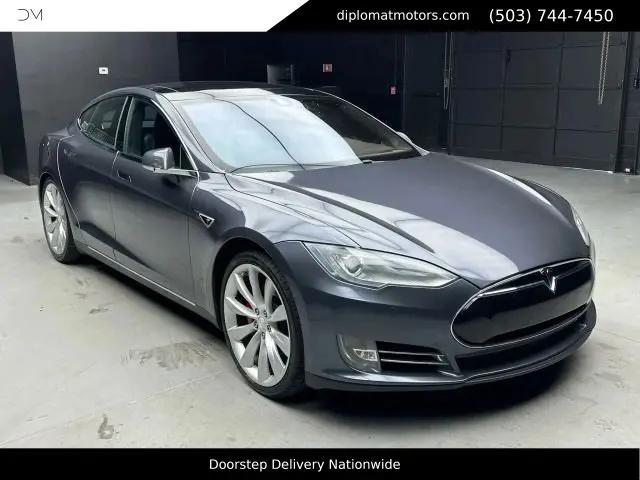 2015 Tesla Model S 85D