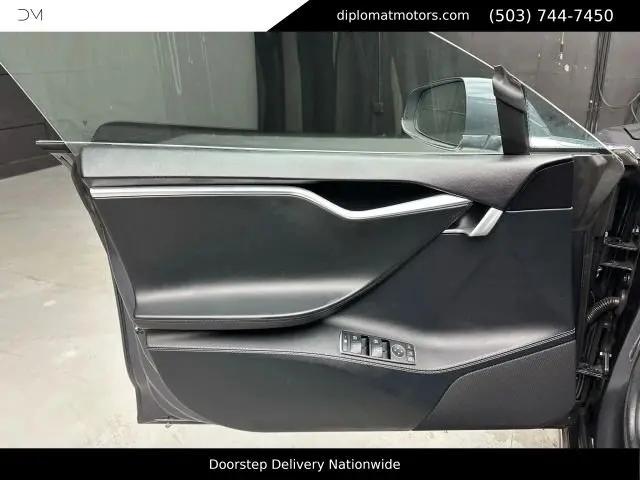 2015 Tesla Model S 85D