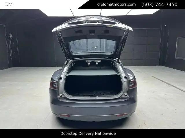 2015 Tesla Model S 85D