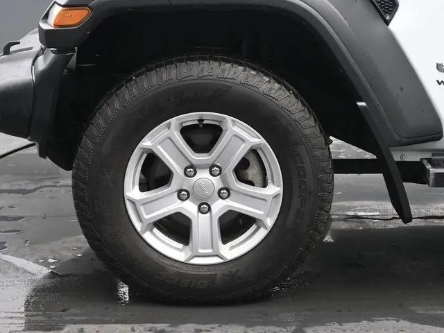 2020 Jeep Wrangler Sport S 4x4