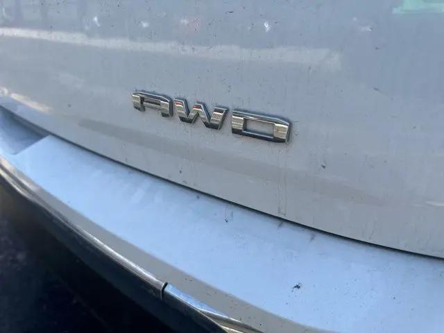 2023 GMC Terrain AWD SLT