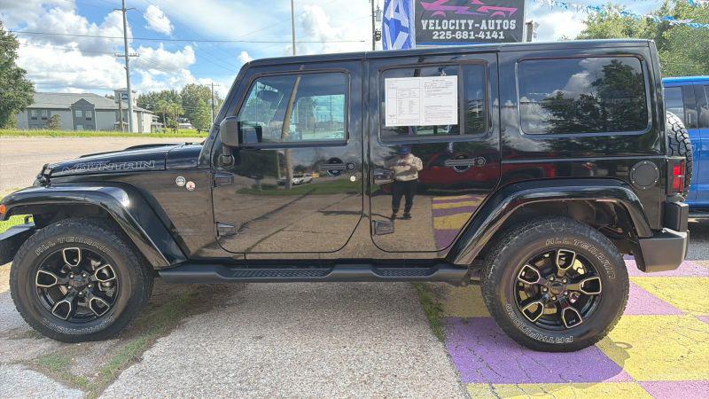 2017 Jeep Wrangler Unlimited Smoky Mountain 4x4