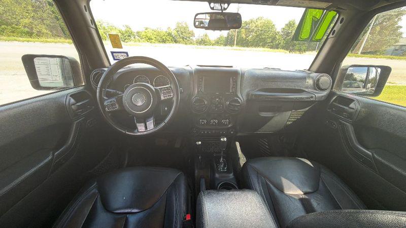 2017 Jeep Wrangler Unlimited Smoky Mountain 4x4
