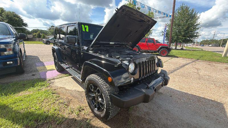 2017 Jeep Wrangler Unlimited Smoky Mountain 4x4