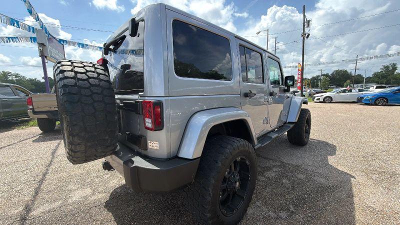 2016 Jeep Wrangler Unlimited Sahara