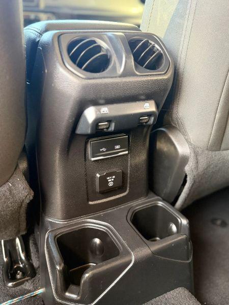 2019 Jeep Wrangler Unlimited Sahara 4x4