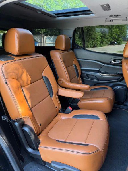 2020 GMC Acadia AWD AT4
