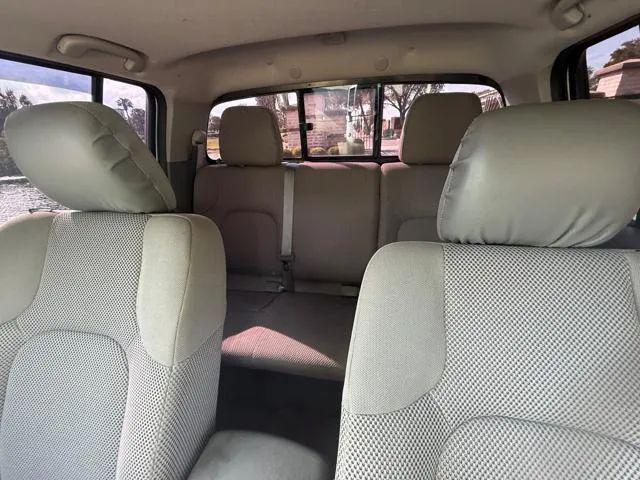 2017 Nissan Frontier SV