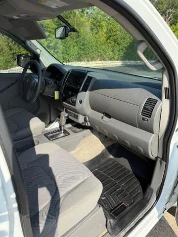 2017 Nissan Frontier SV