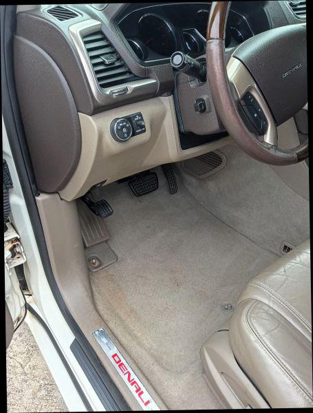 2014 GMC Acadia Denali