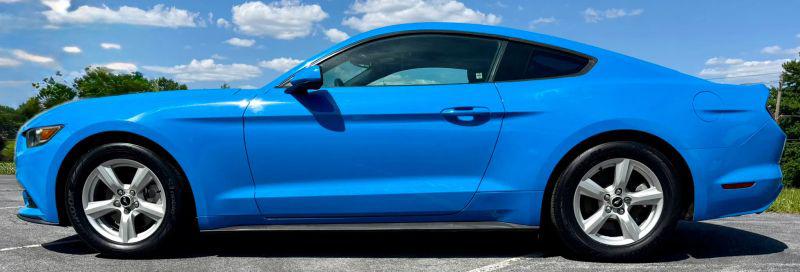 2017 Ford Mustang V6