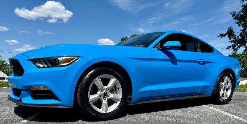 2017 Ford Mustang V6