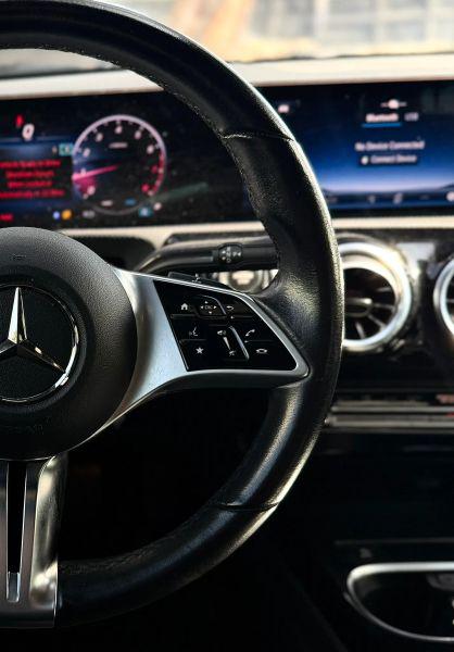 2025 Mercedes-Benz CLA 250 250