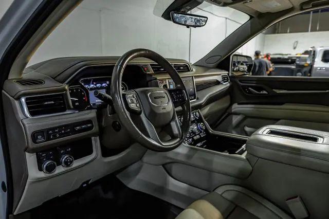 2021 GMC Yukon XL 4WD Denali