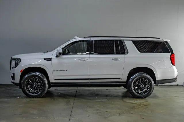 2021 GMC Yukon XL 4WD Denali
