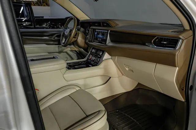 2021 GMC Yukon XL 4WD Denali