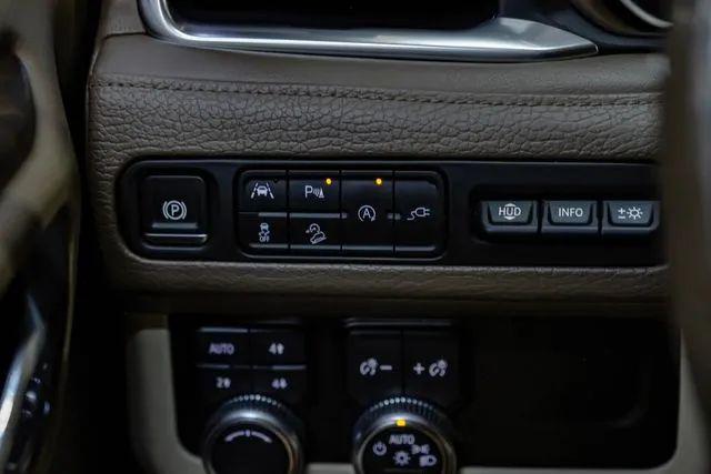 2021 GMC Yukon XL 4WD Denali