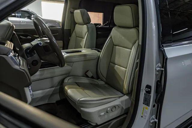 2021 GMC Yukon XL 4WD Denali