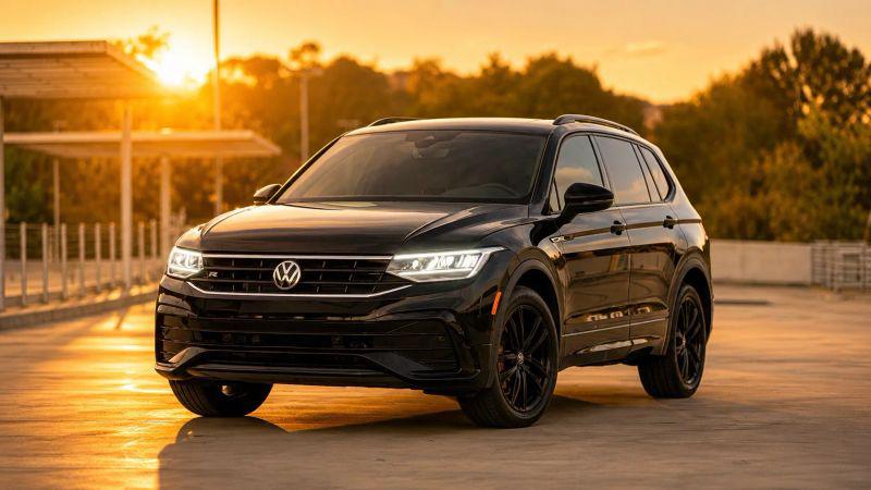 2022 Volkswagen Tiguan 2.0T SE R-Line Black