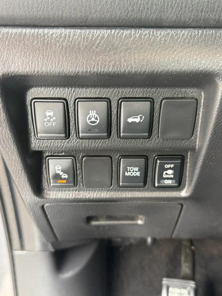 2018 Nissan Pathfinder SL
