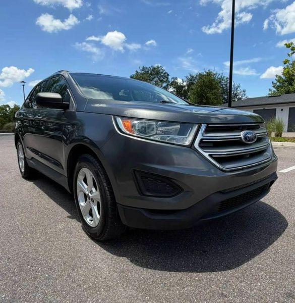2018 Ford Edge SE