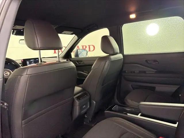 2025 Nissan Pathfinder Rock Creek 4WD