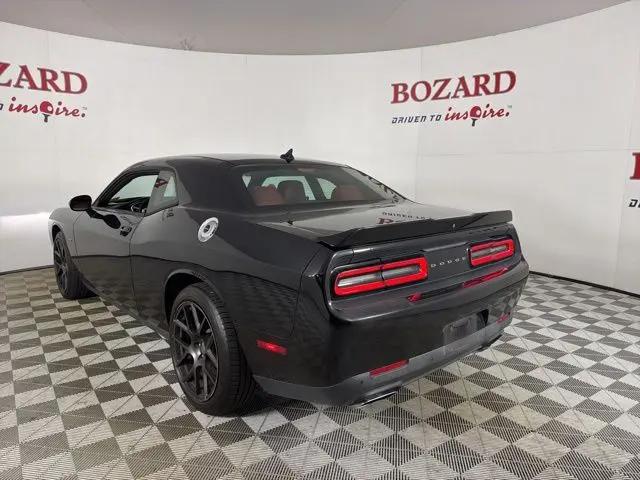 2016 Dodge Challenger R/T Plus