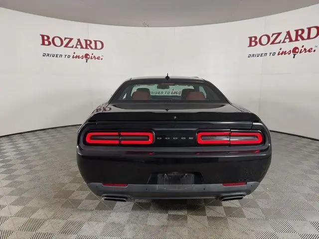 2016 Dodge Challenger R/T Plus