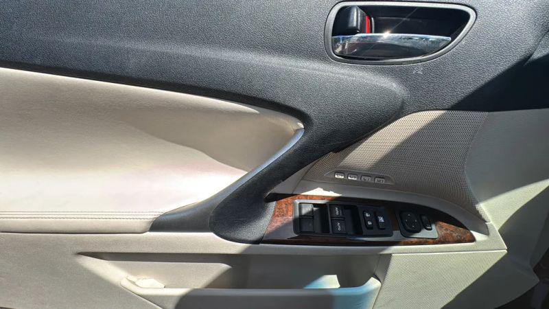 2015 Lexus IS 250C 250C