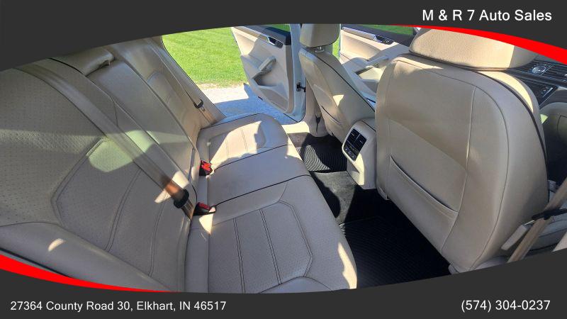 2017 Volkswagen Passat 1.8T SE
