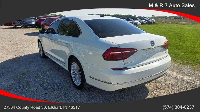 2017 Volkswagen Passat 1.8T SE
