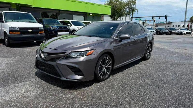 2019 Toyota Camry SE for sale in Orlando, FL