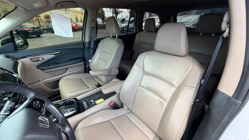 2022 Honda Pilot 2WD Touring 7 Passenger