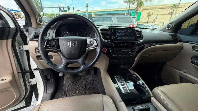 2022 Honda Pilot 2WD Touring 7 Passenger