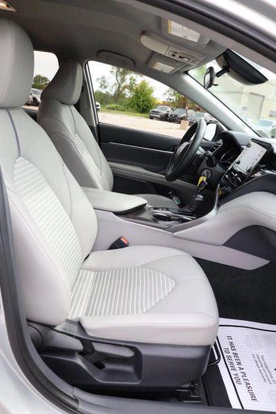 2022 Toyota Camry SE AWD