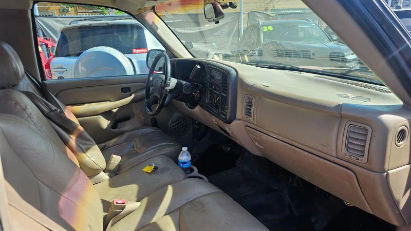 2003 Chevrolet Silverado 1500 Base