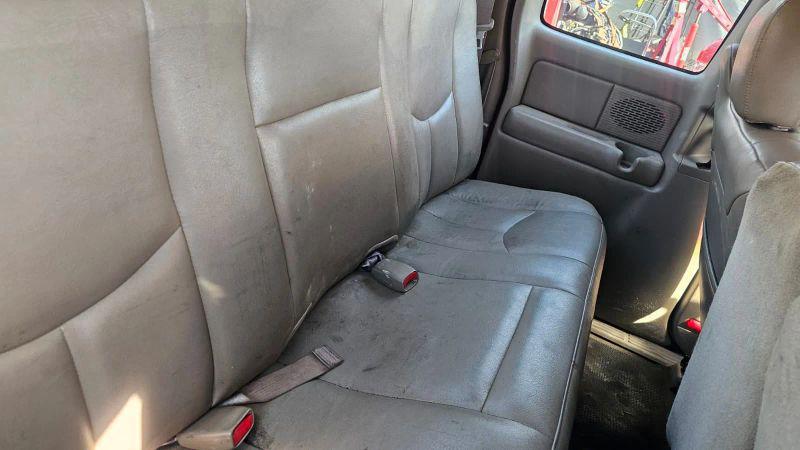 2003 Chevrolet Silverado 1500 Base