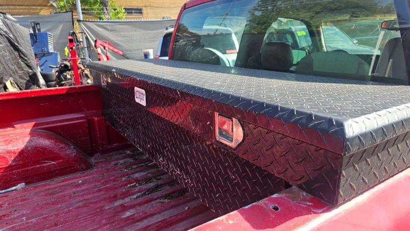 2003 Chevrolet Silverado 1500 Base