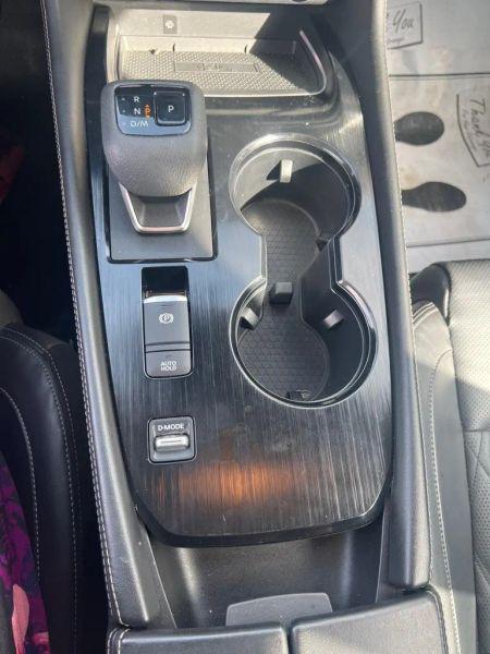 2022 Nissan Rogue Platinum FWD